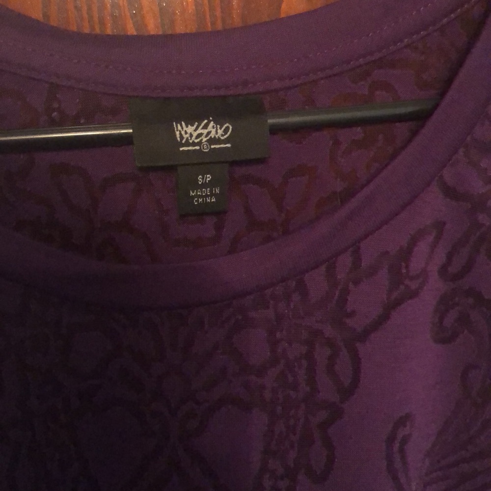 Purple Top - Picture 2 of 2